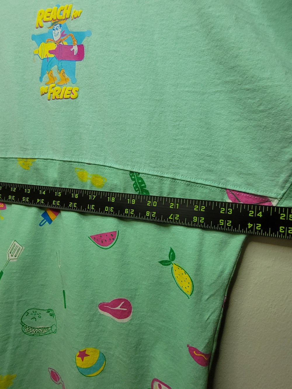 Official Disney Spirit Jersey Toy Story Chillin' And Grillin' AOP Long Sleeve- L - Picture 13 of 14